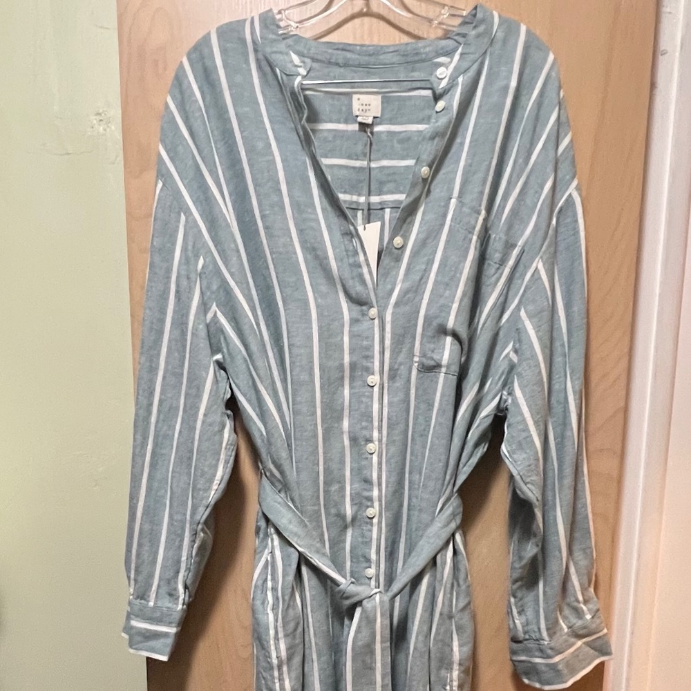 NWT linen blend button up dress